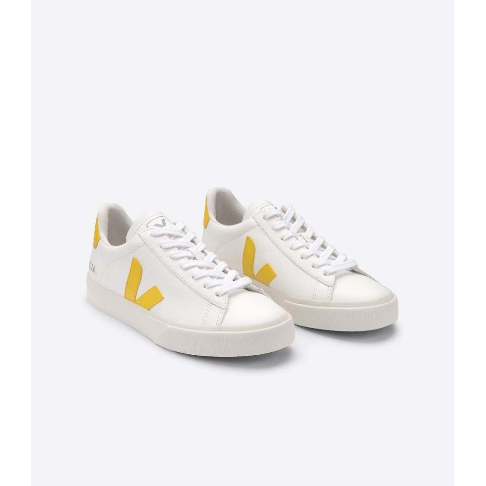 Veja CAMPO CHROMEFREE Low Tops Sneakers Heren White/Yellow | NL 205HAP